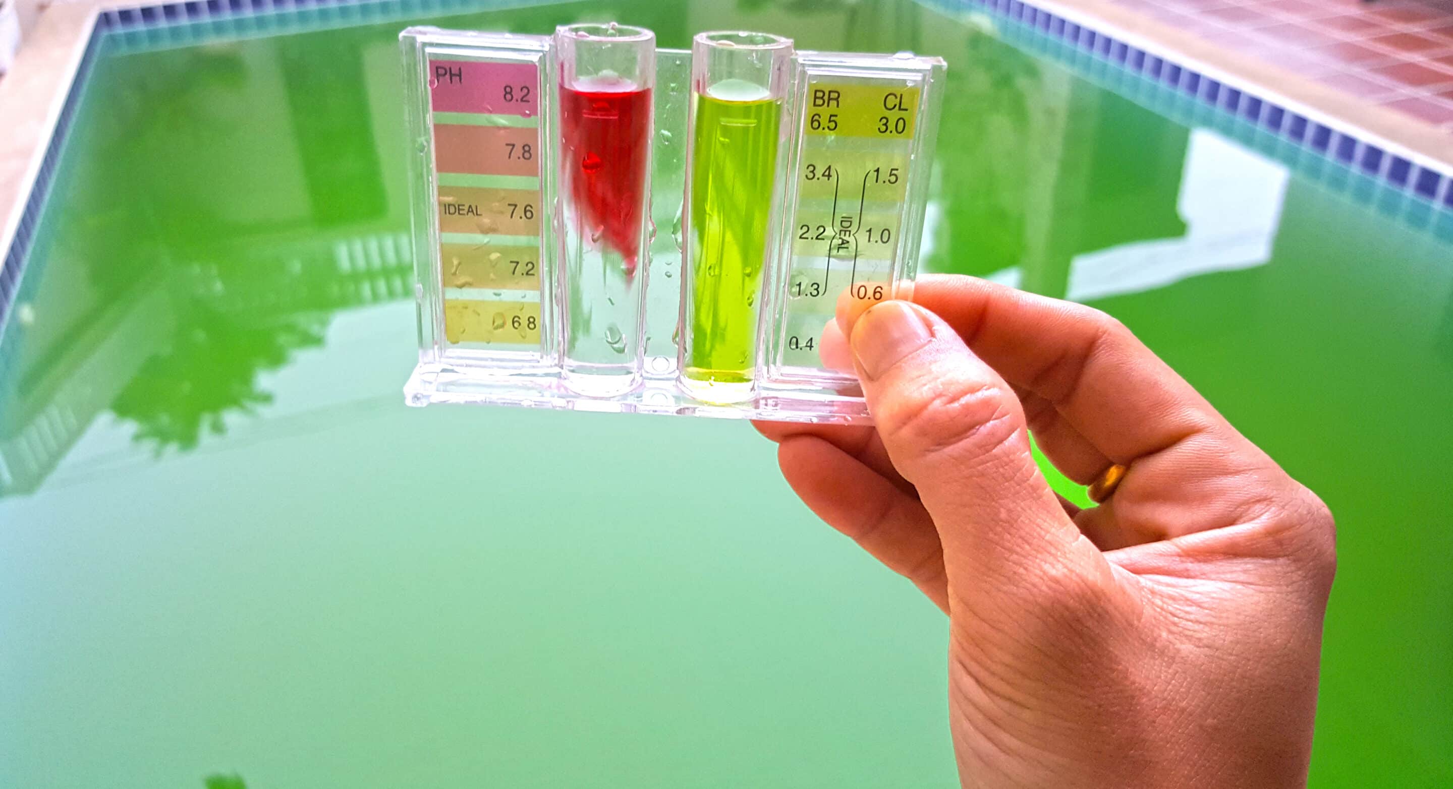 Swimming,Pool,Ph,Checking.,Green,Water,,Green,Pool,Problem,,high